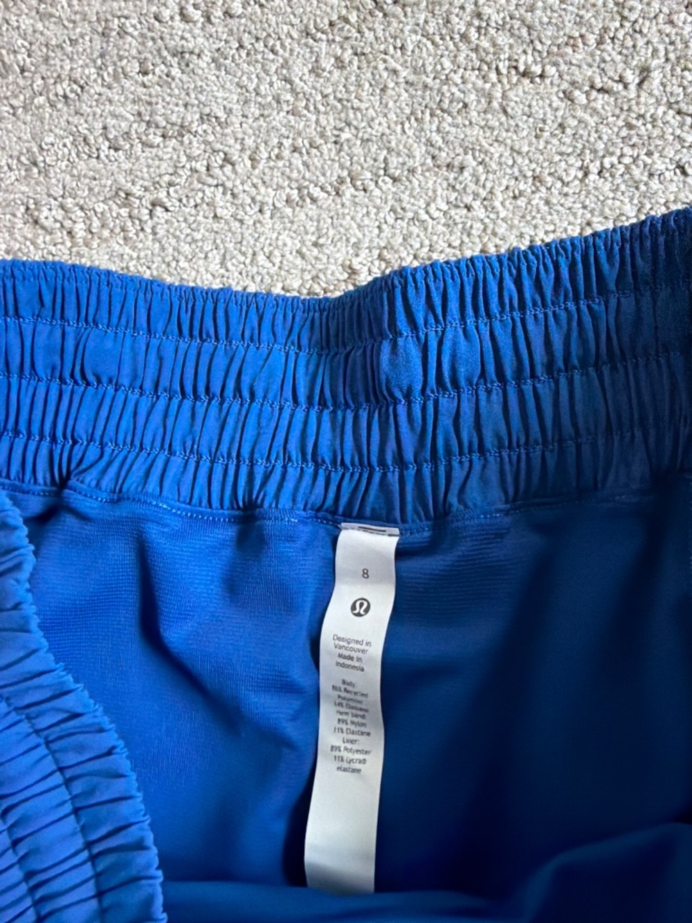 lululemon hotty hot shorts - Picture 3 of 4